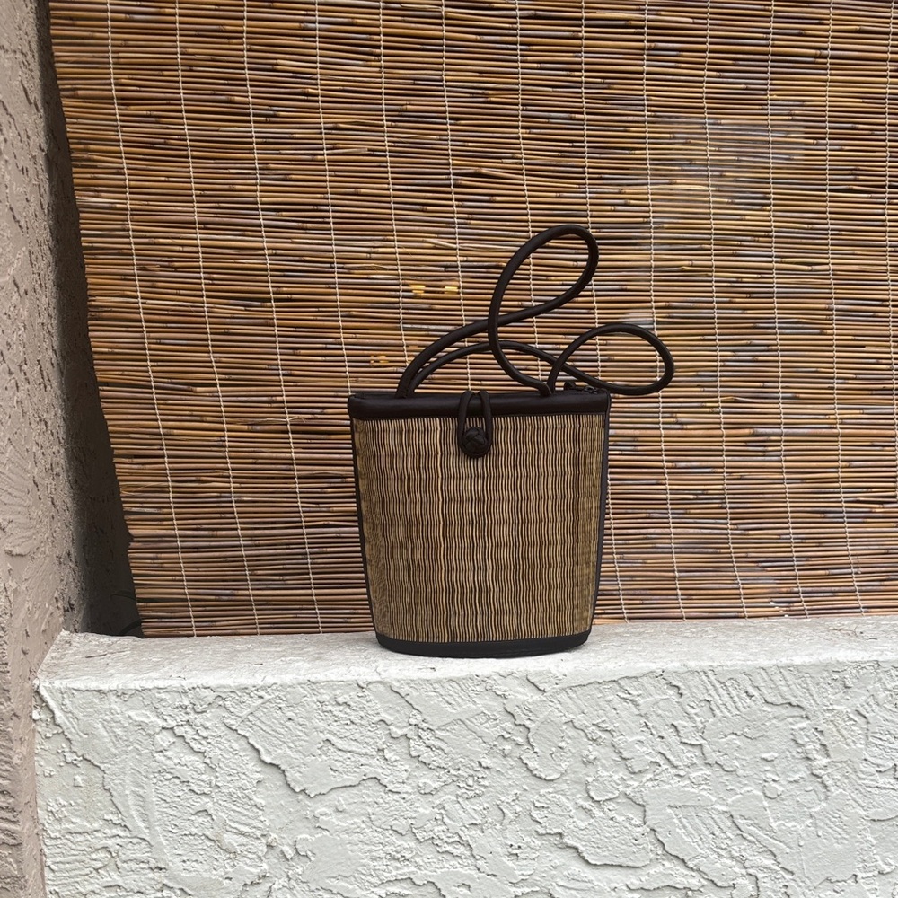 Woven Straw Bucket Handbag with Dark Trim - Natural Brown